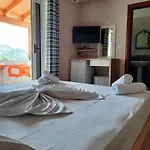 Hotel Augustus Dhërmi