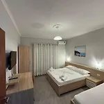Augustus 3* Dhërmi