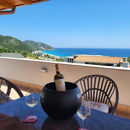 Augustus Hotel Dhermi