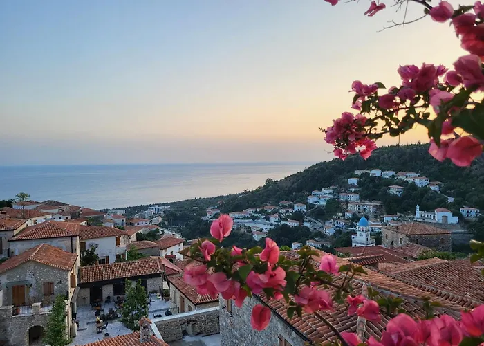 Augustus Hotel Dhermi